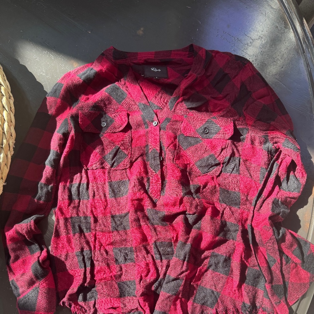 Rails Red And Black Pullover With Raw Hemline Siz… - image 1